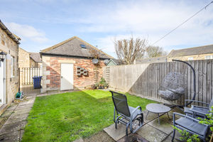 Photo 16- click for photo gallery